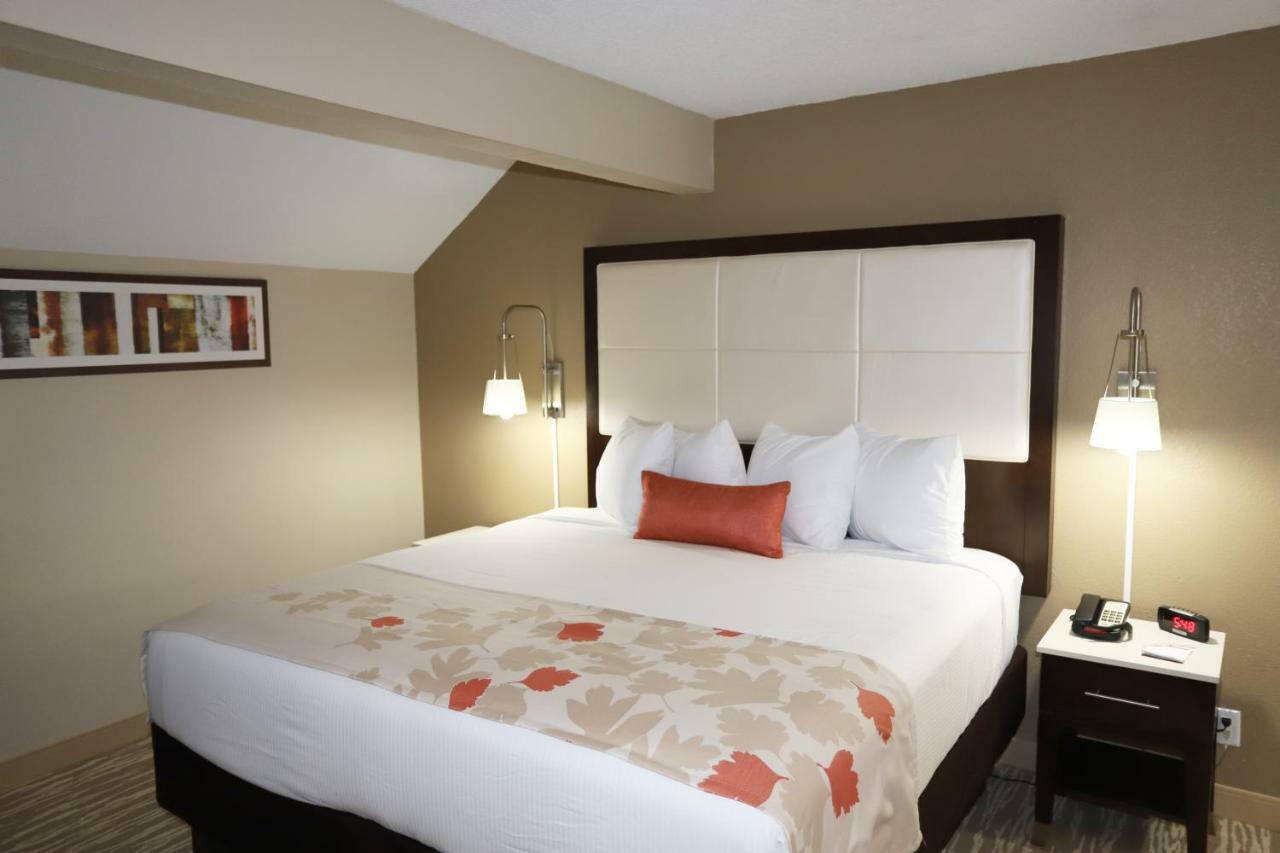 Hawthorn Suites By Wyndham Detroit Southfield Exterior foto